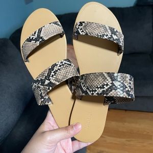 Snake like sandals